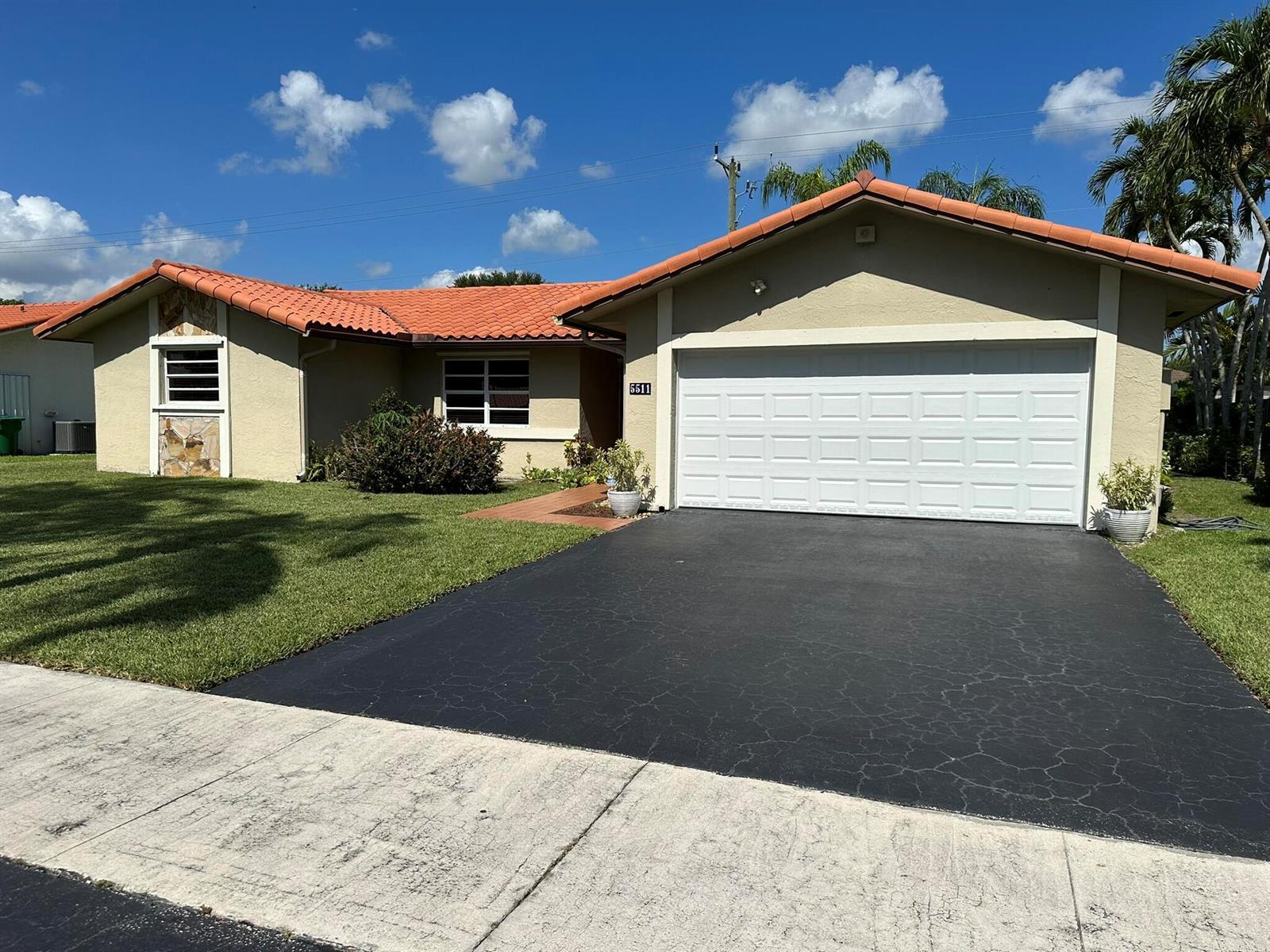 5511 SW 114th Avenue, Cooper City FL 33330
