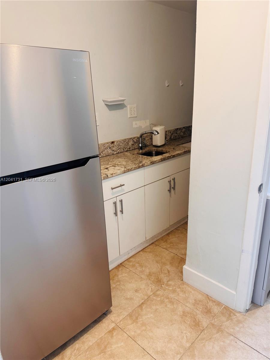 7620 SW 21st St # 2, Miami FL 33155 photo 2
