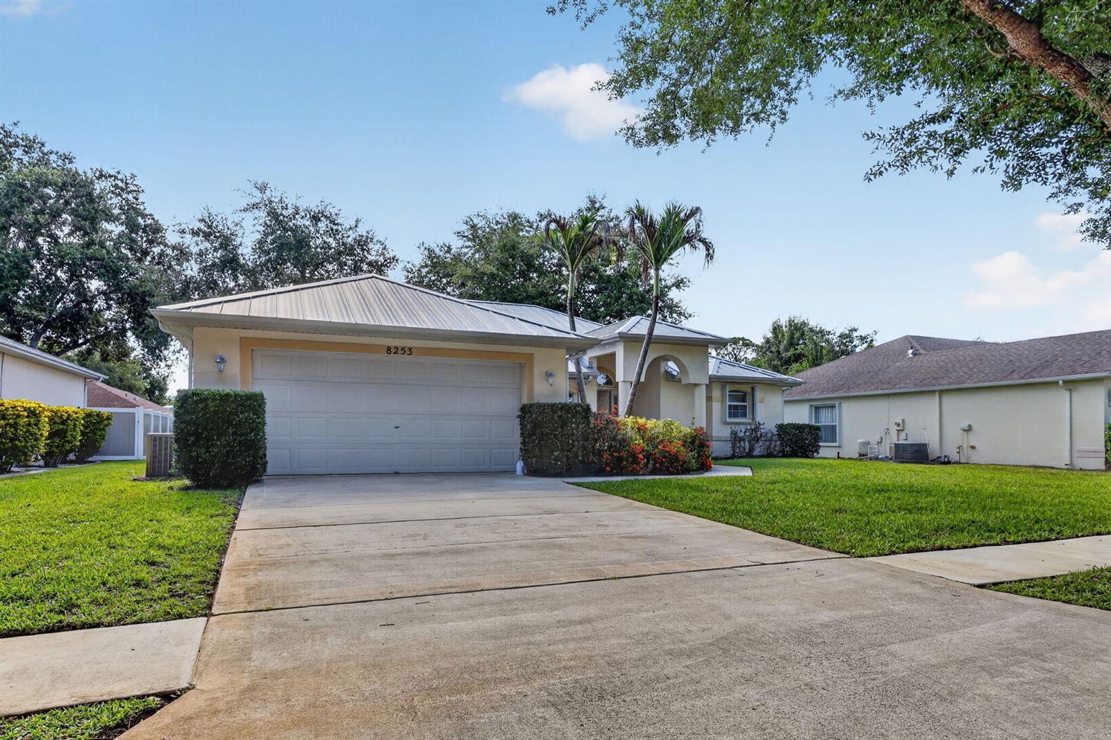 8253 Sand Pine Circle, Port St. Lucie FL 34952 photo 3