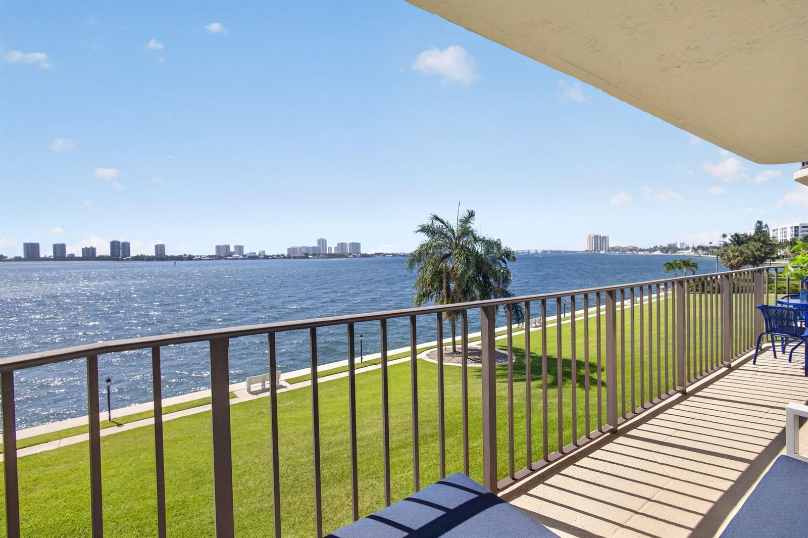 801 Lake Shore Drive # 302, Lake Park FL 33403 photo 2