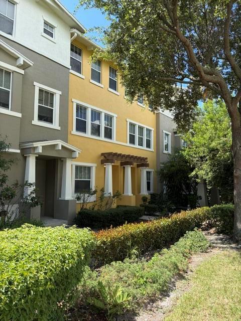 447 Corte Madera Lane # 5, West Palm Beach FL 33401