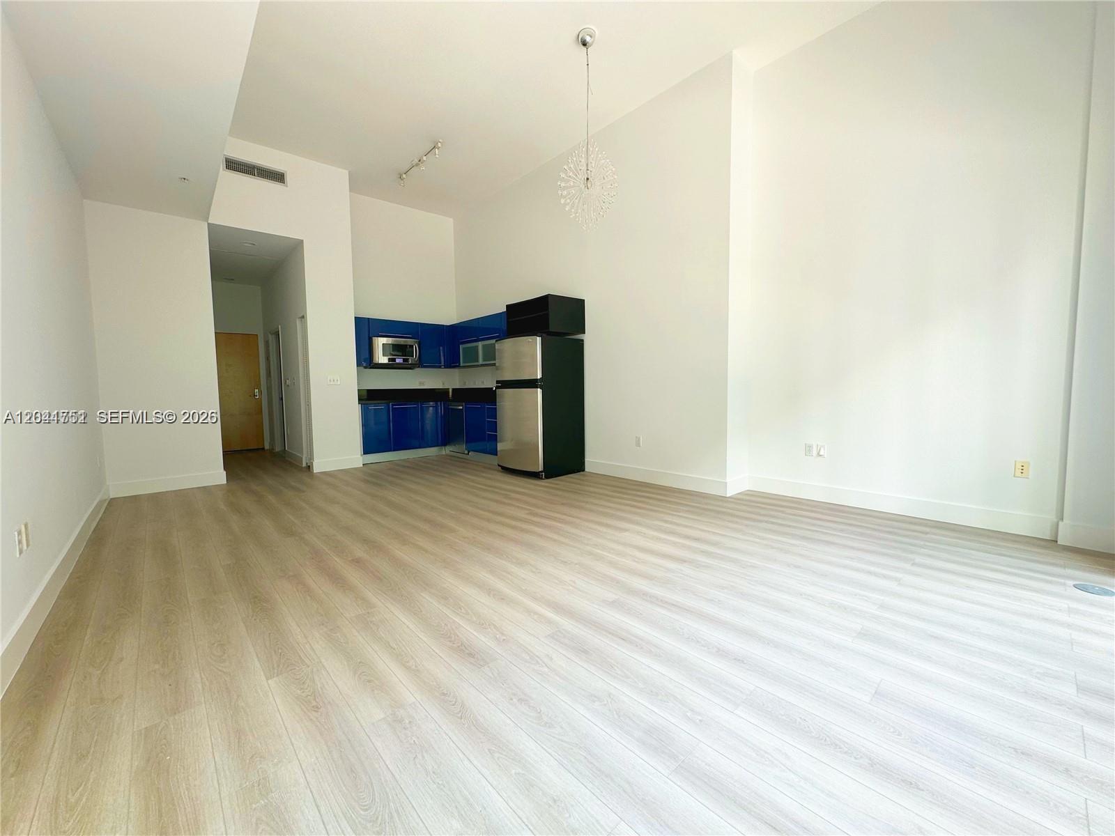 253 NE 2nd St # 215, Miami FL 33132 photo 5