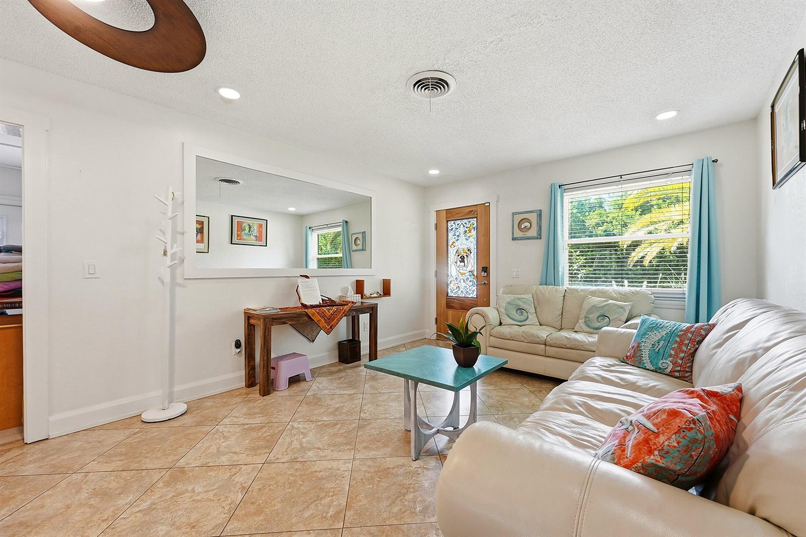 1095 NE Tuxedo Terrace, Jensen Beach FL 34957 photo 5