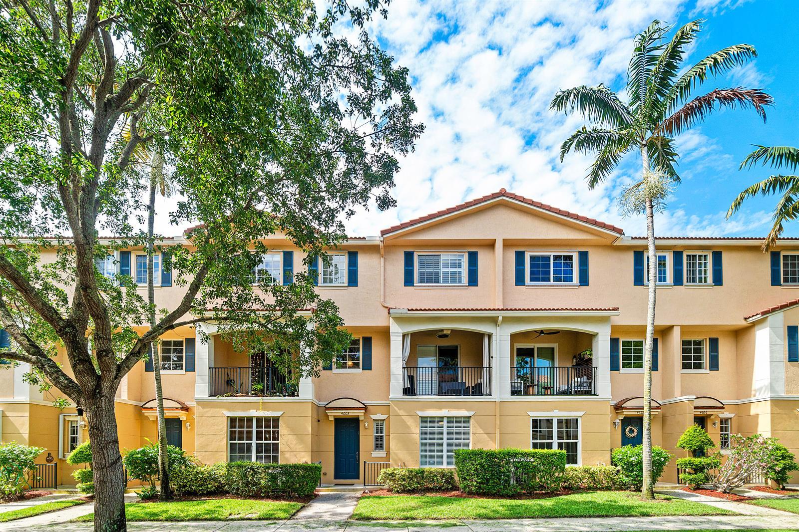 4608 Danson Way, Delray Beach FL 33445