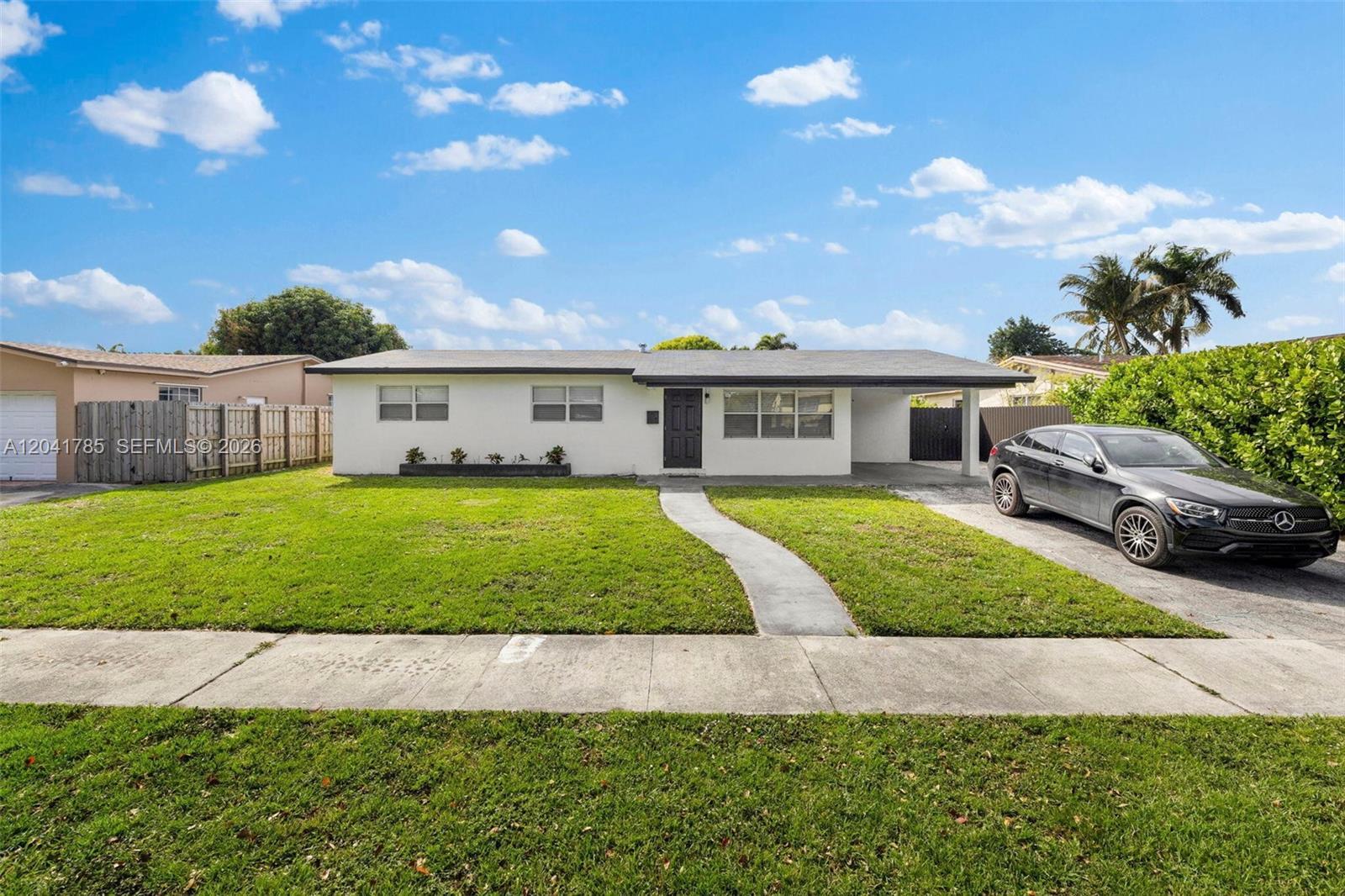 710 SW 70th Ave, Pembroke Pines FL 33023