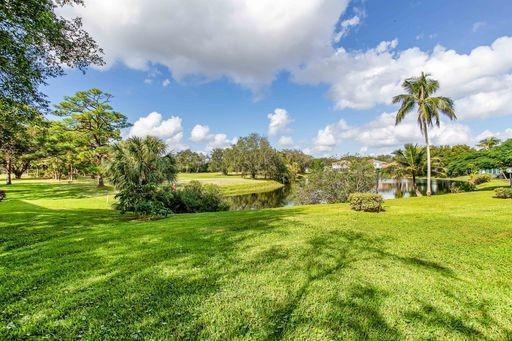 3503 Oaks Way # 303, Pompano Beach FL 33069 photo 5