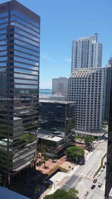 500 Brickell Ave # 2604, Miami FL 33131 photo 5