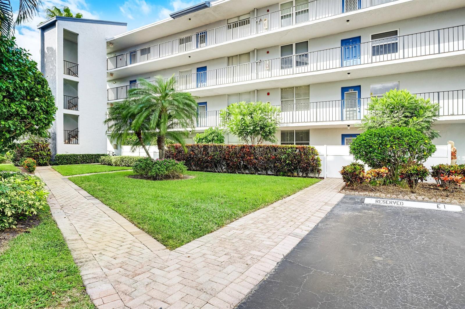 6650 S Oriole Boulevard # 1030, Delray Beach FL 33446