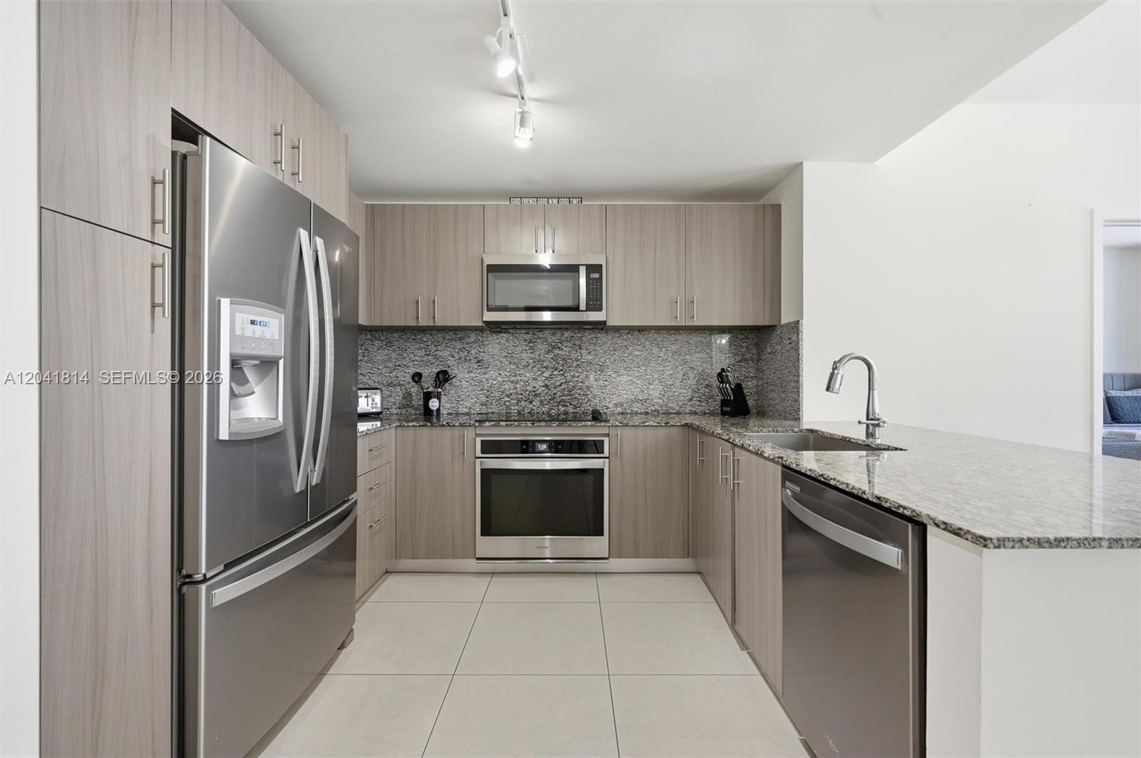 5350 NW 84th Ave # 504, Doral FL 33166 photo 3