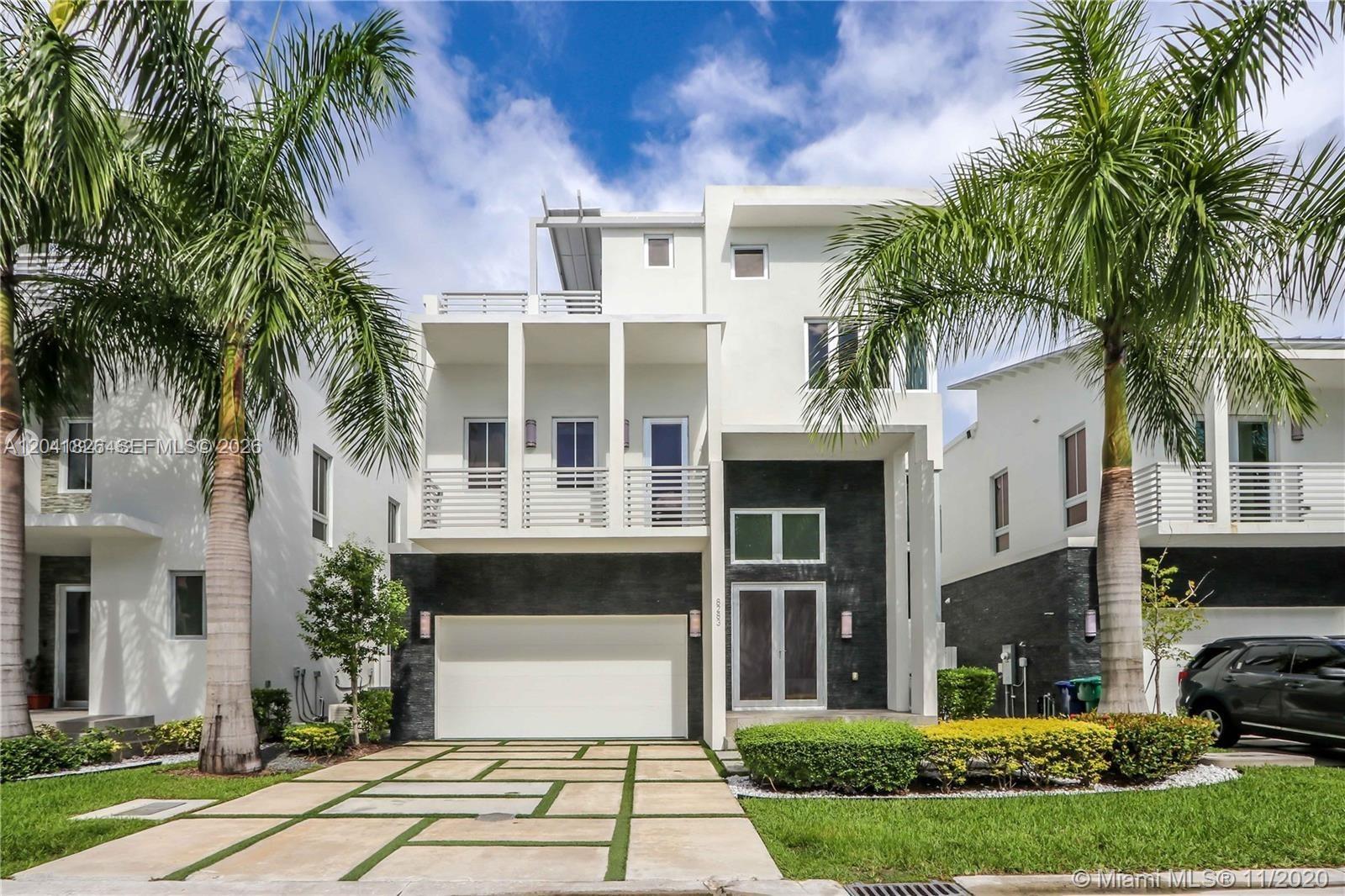 3405 NW 82nd Ct, Doral FL 33122 photo 2