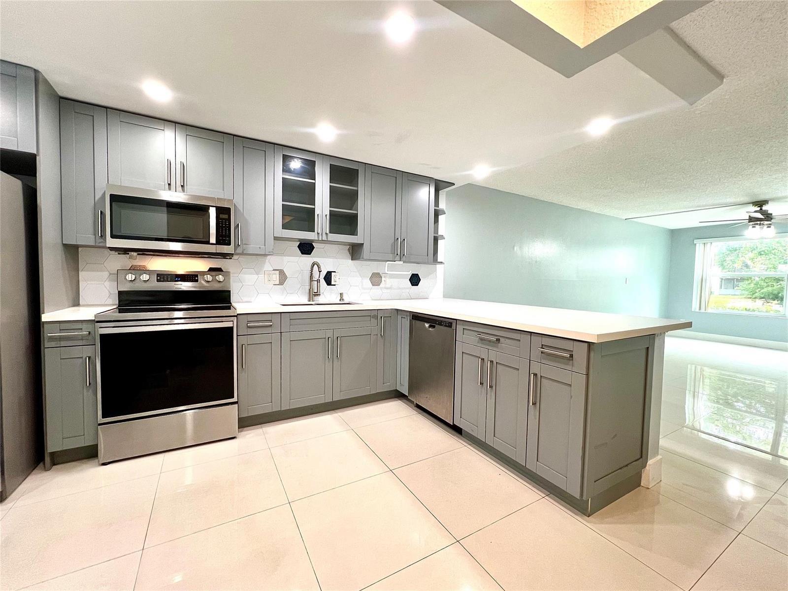 7450 NW 17th Street # 110, Plantation FL 33313 photo 3