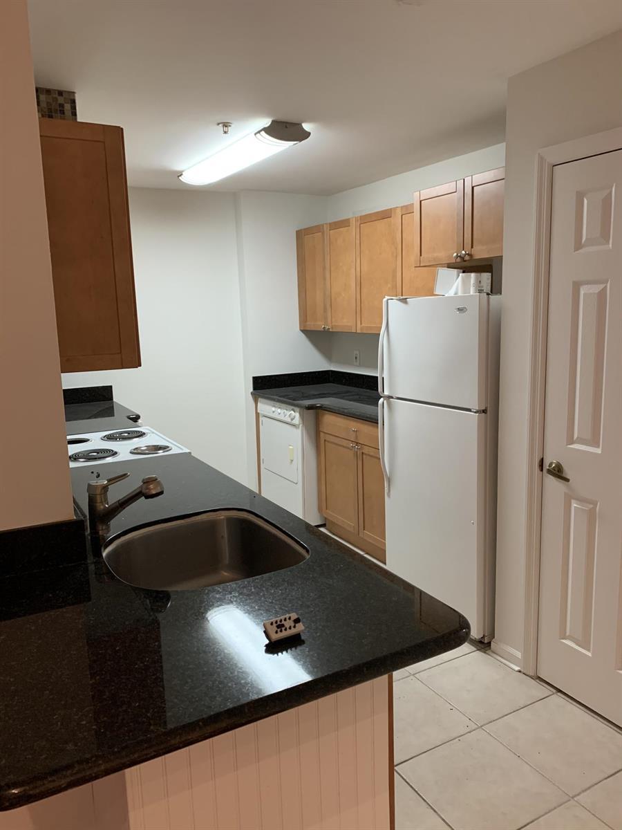 2080 Greenview Shores Boulevard # 404, Wellington FL 33414 photo 3
