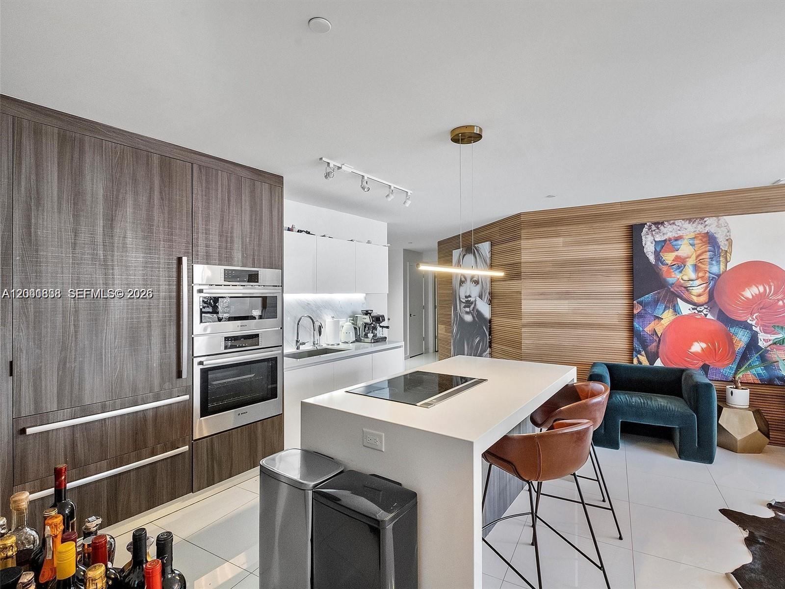 851 NE 1st Ave # 4109, Miami FL 33132 photo 4