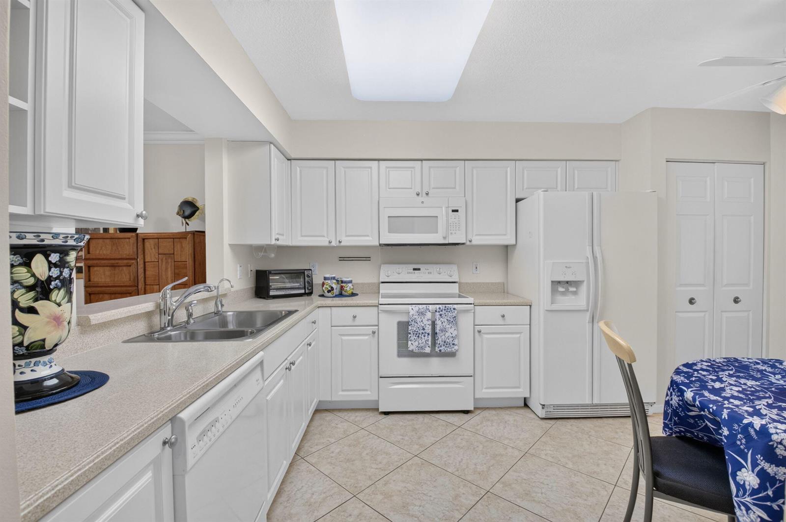 5778 Crystal Shores Drive # 202, Boynton Beach FL 33437 photo 5
