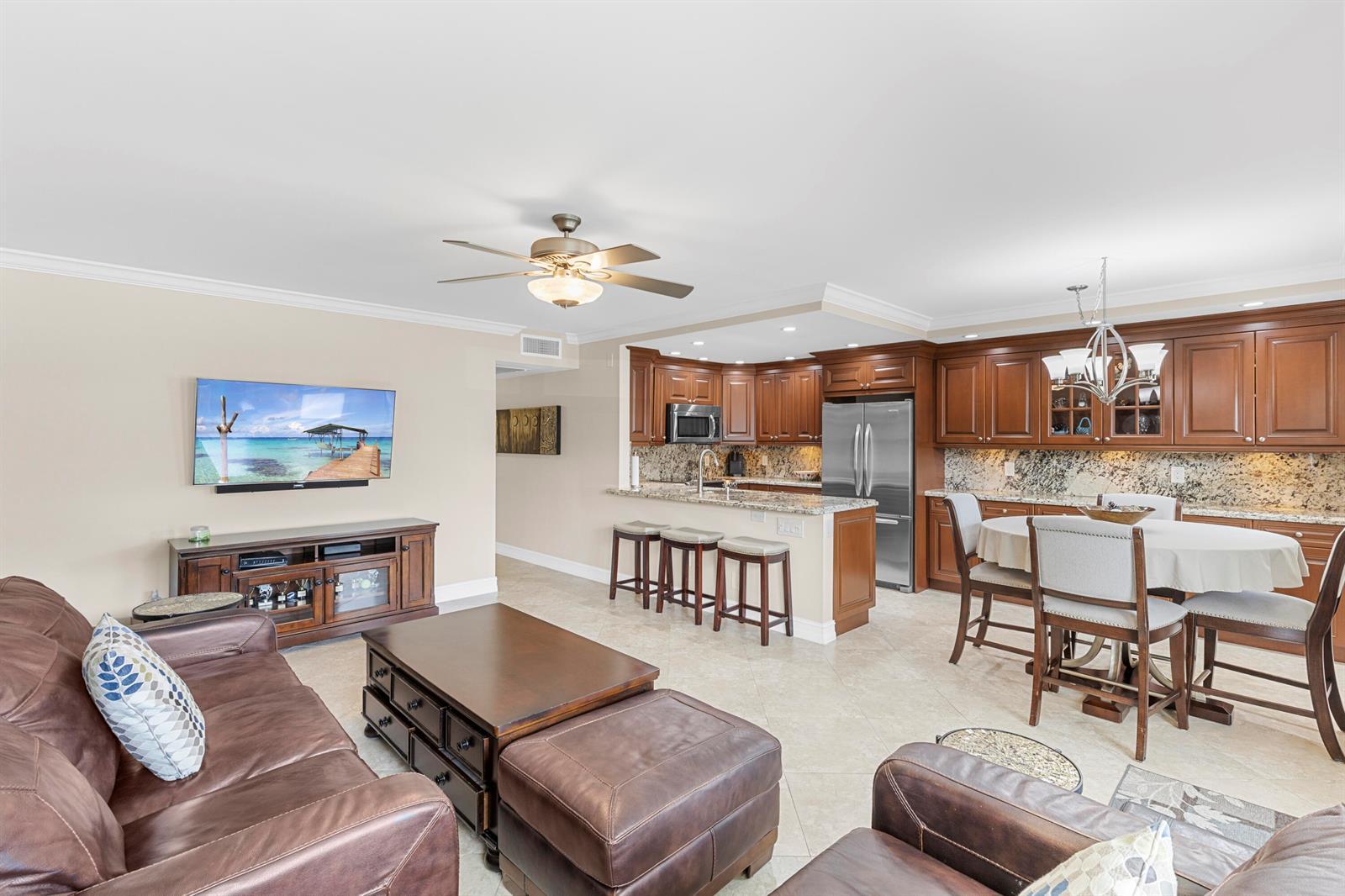 1005 Islewood D # 1005, Deerfield Beach FL 33442 photo 4