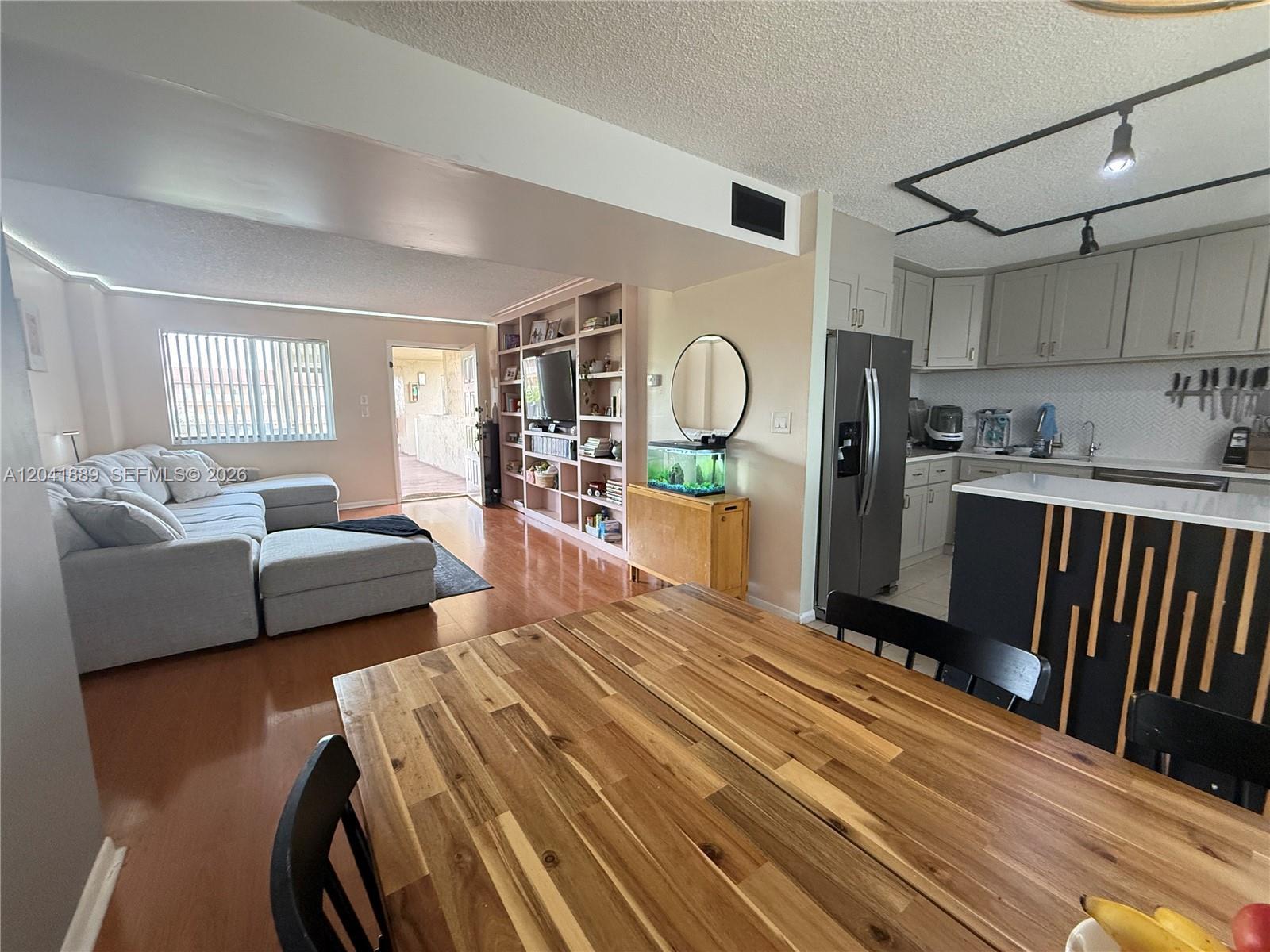 17000 NW 67th Ave # 402, Hialeah FL 33015 photo 5