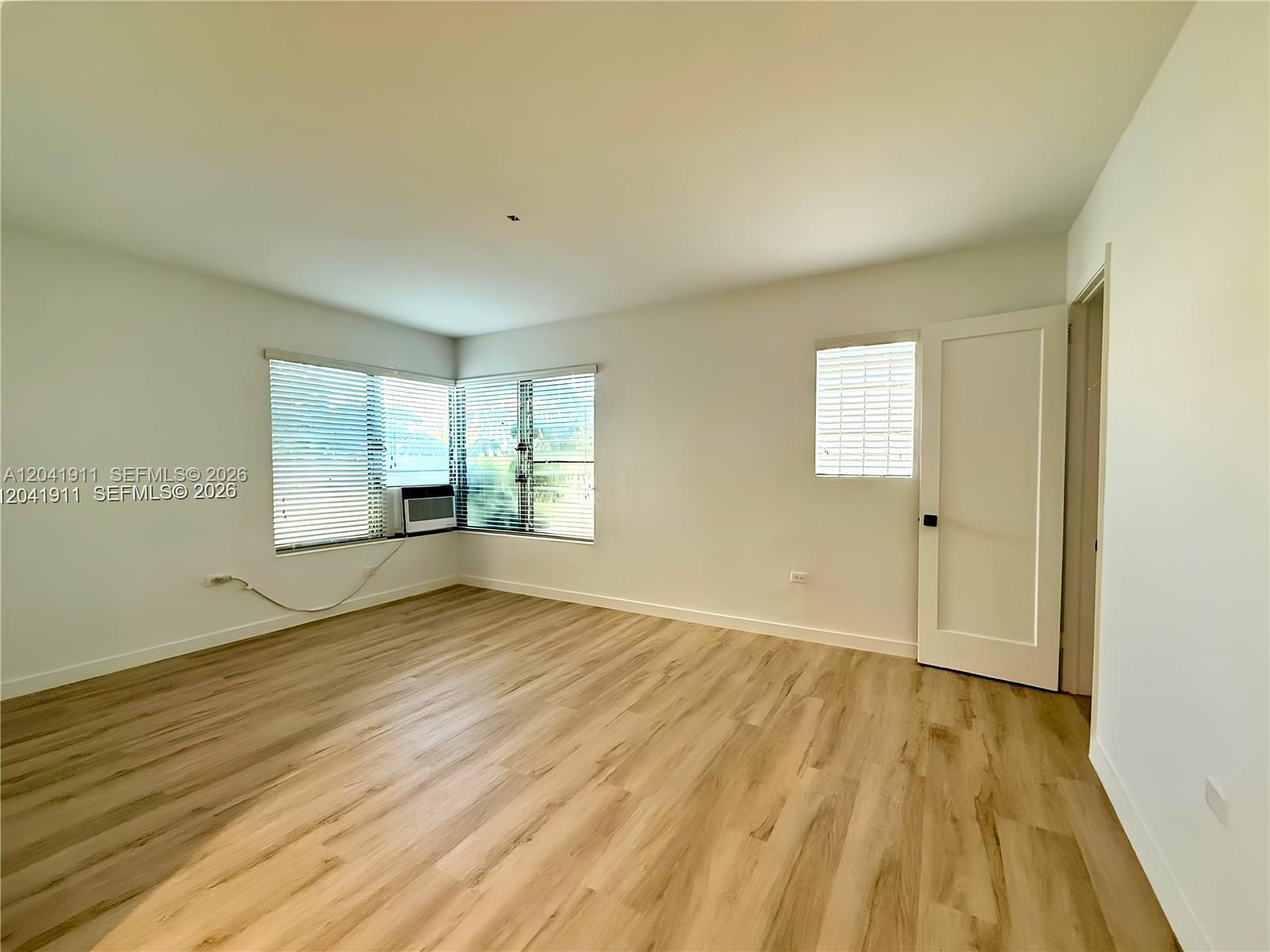 641 10th St # 2, Miami Beach FL 33139 photo 2
