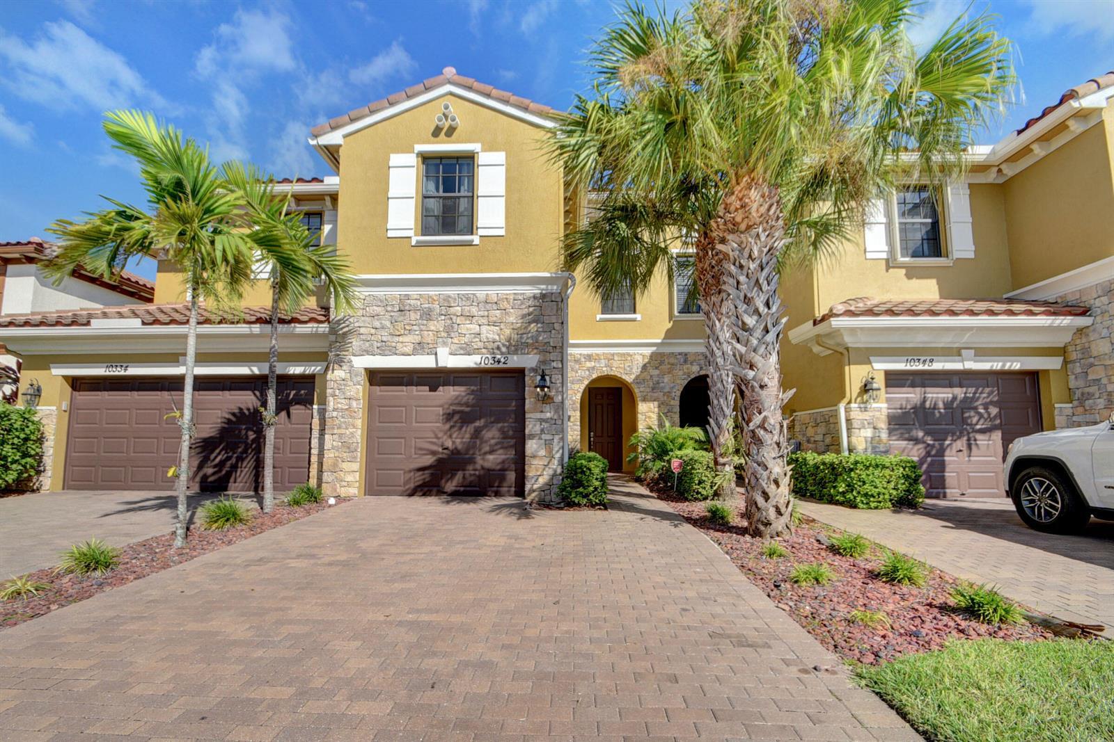 10342 Wellington Parc Drive, Wellington FL 33449 photo 4