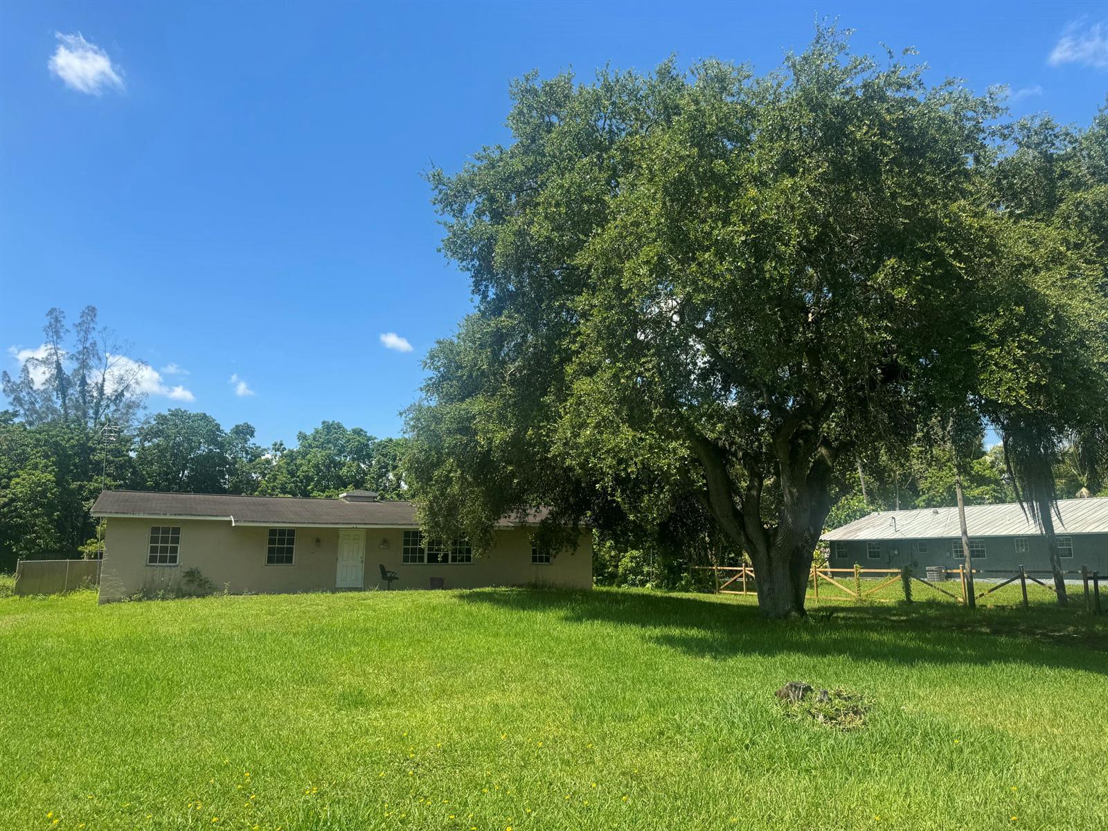 14242 SW 14th Street, Davie FL 33325