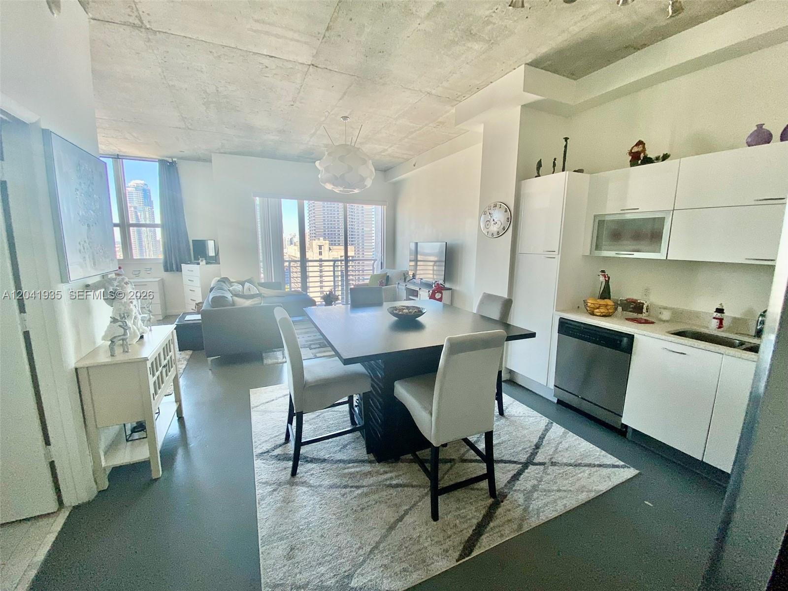 133 NE 2nd Ave # 3409, Miami FL 33132 photo 5
