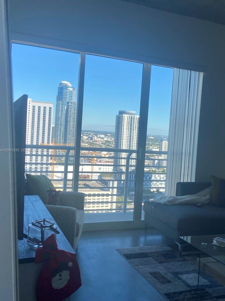 133 NE 2nd Ave # 3409, Miami FL 33132 photo 4