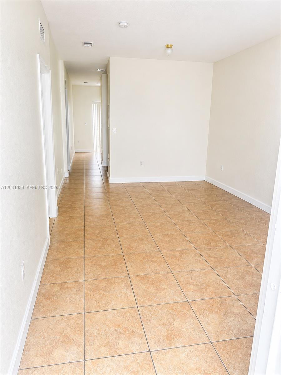 1656 SE 29th Ct # 105, Homestead FL 33035 photo 4