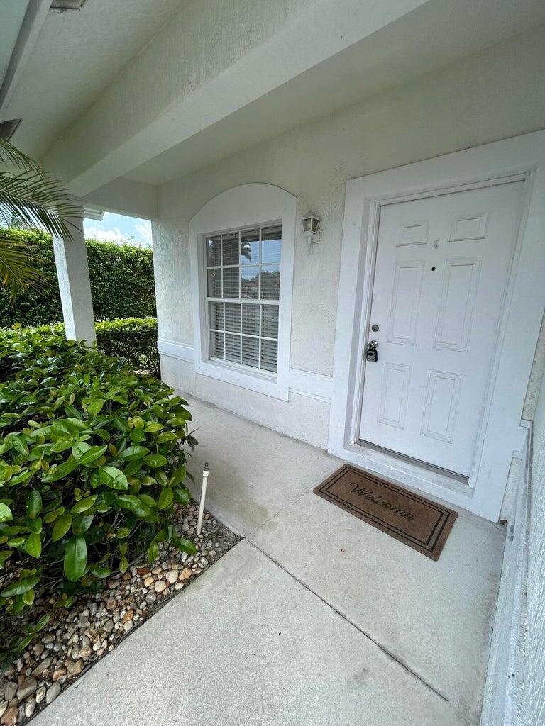 13519 Fountain View Boulevard, Wellington FL 33414 photo 3