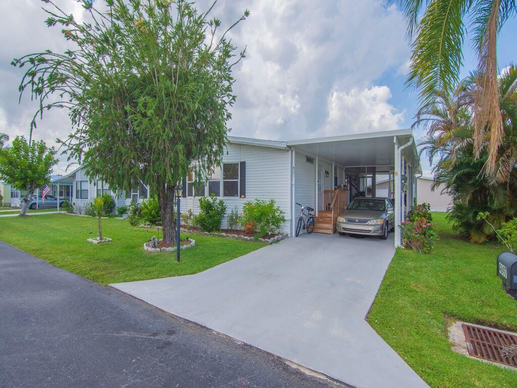 4697 SE Copperwood Terrace, Stuart FL 34997 photo 2