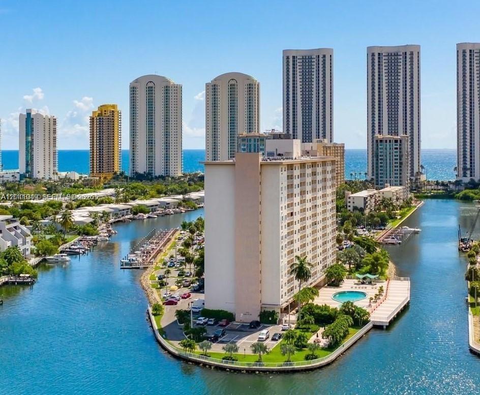 500 Bayview Dr # 232, Sunny Isles Beach FL 33160
