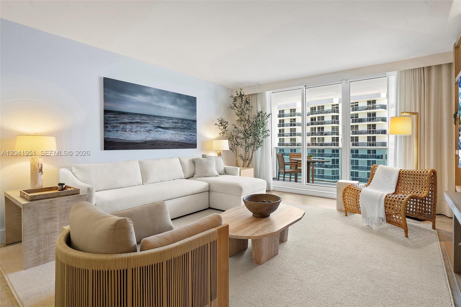 102 24th St # 1213, Miami Beach FL 33139