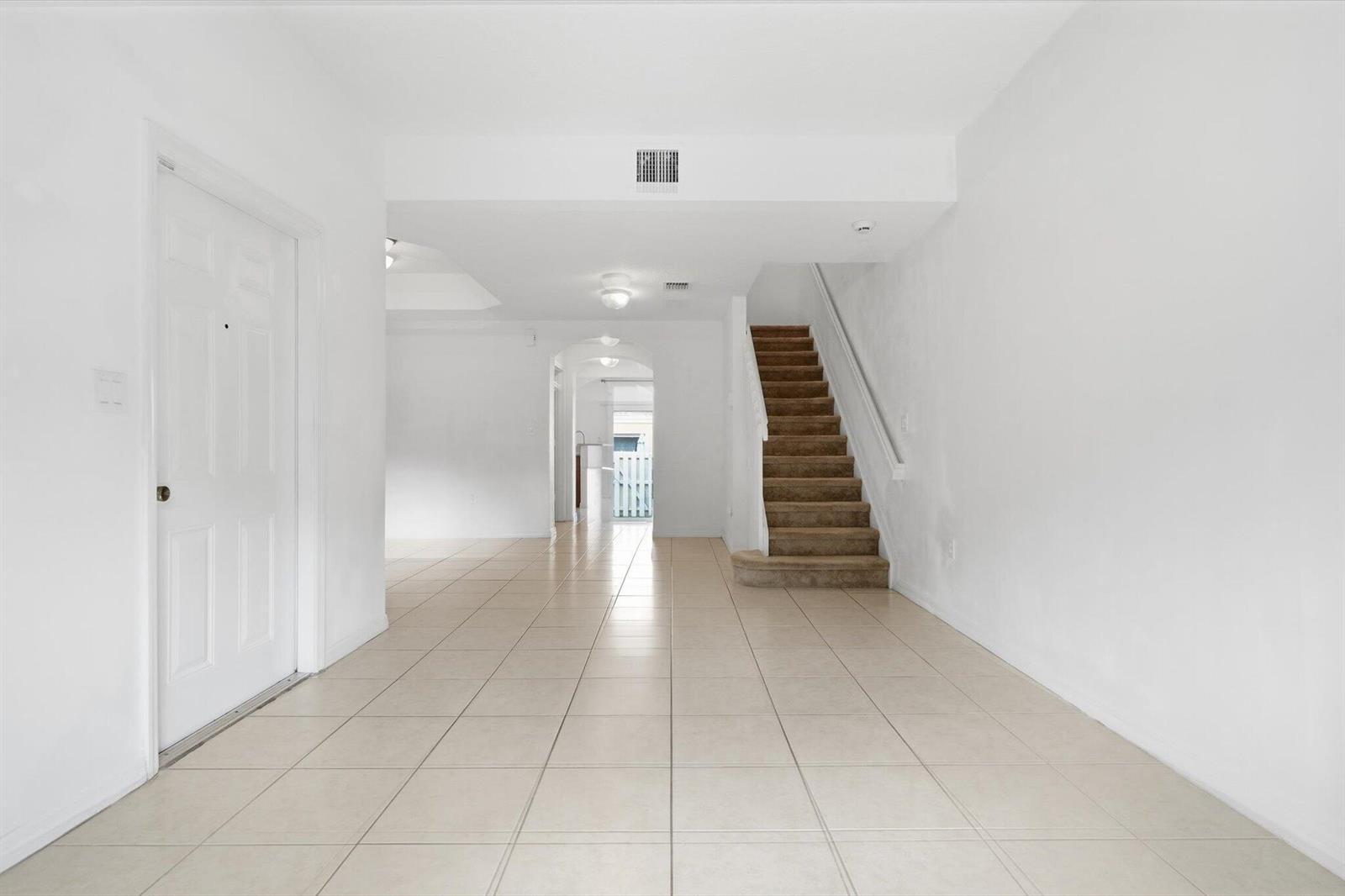 2154 Siena Way, Hollywood FL 33021 photo 4