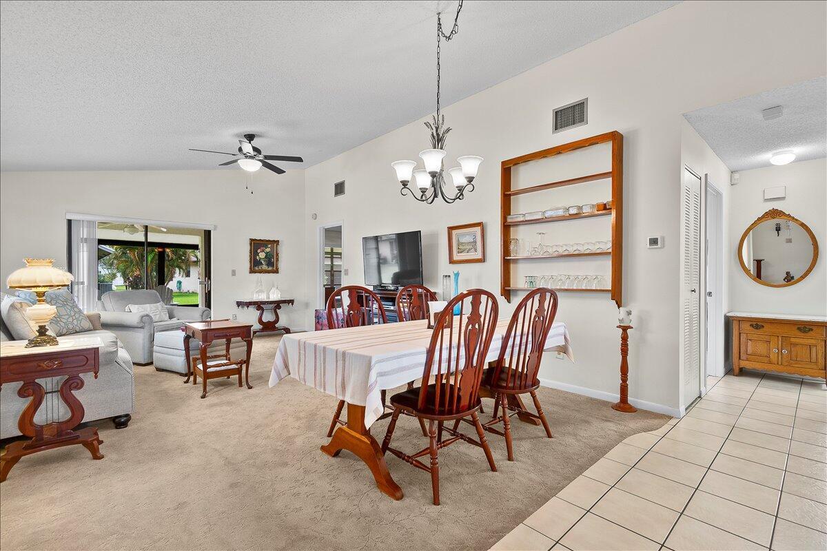 1430 Pines Lane, West Palm Beach FL 33415 photo 4