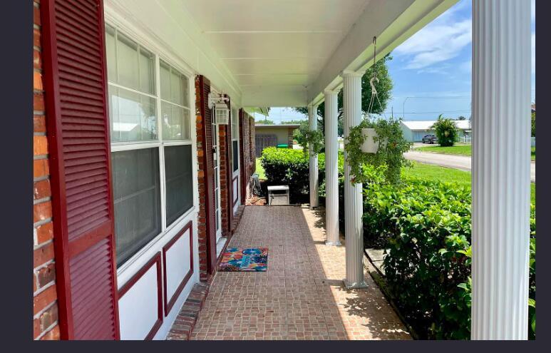 121 SW 21st Avenue, Okeechobee FL 34974 photo 2