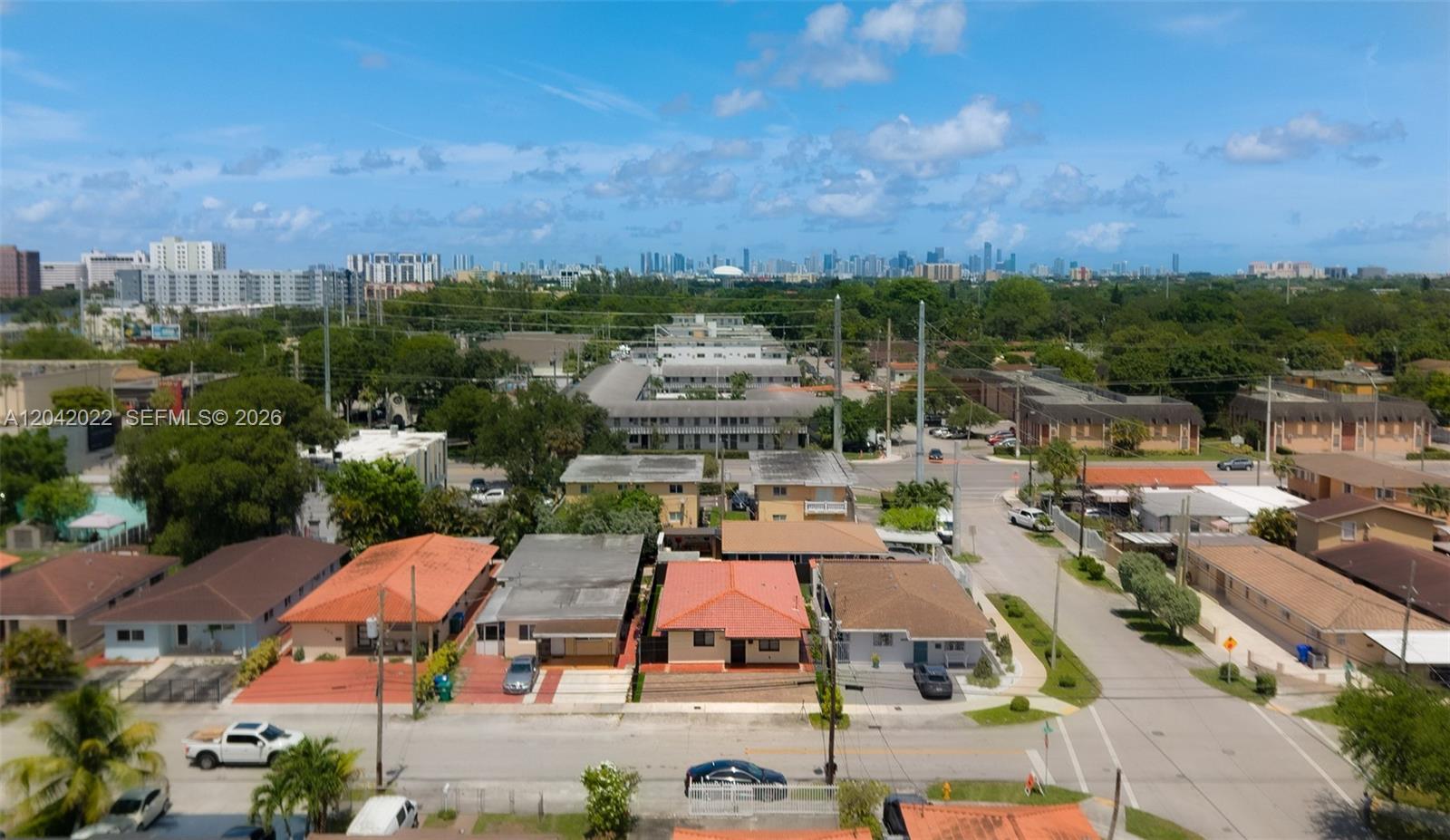 509 NW 57th Ct, Miami FL 33126 photo 2