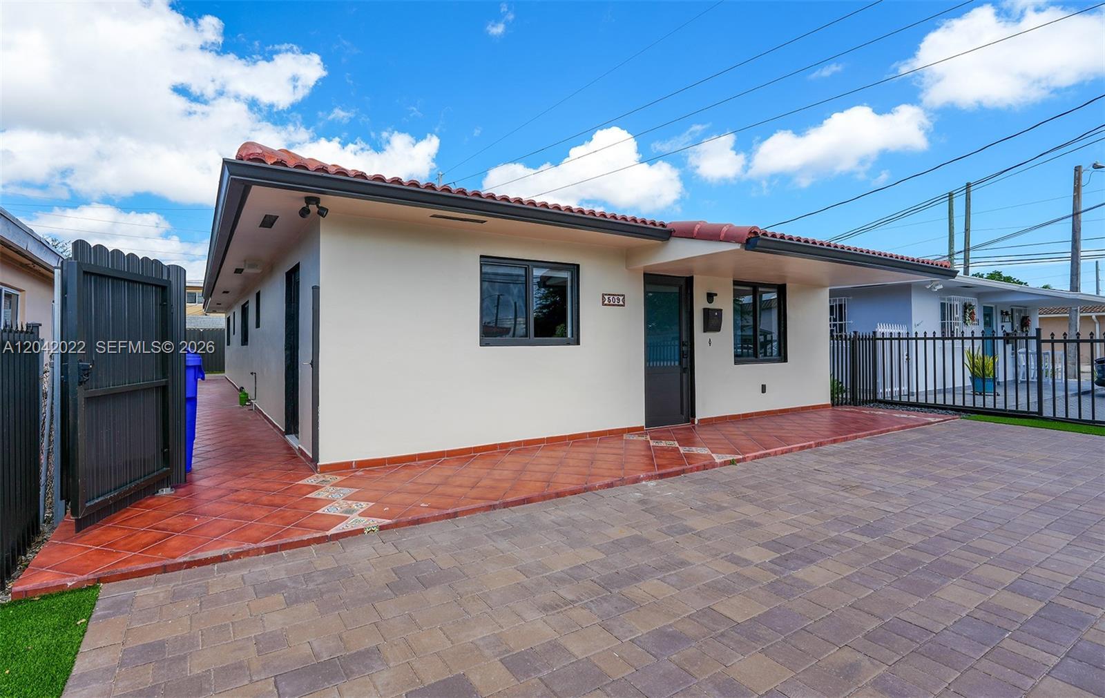 509 NW 57th Ct, Miami FL 33126 photo 5