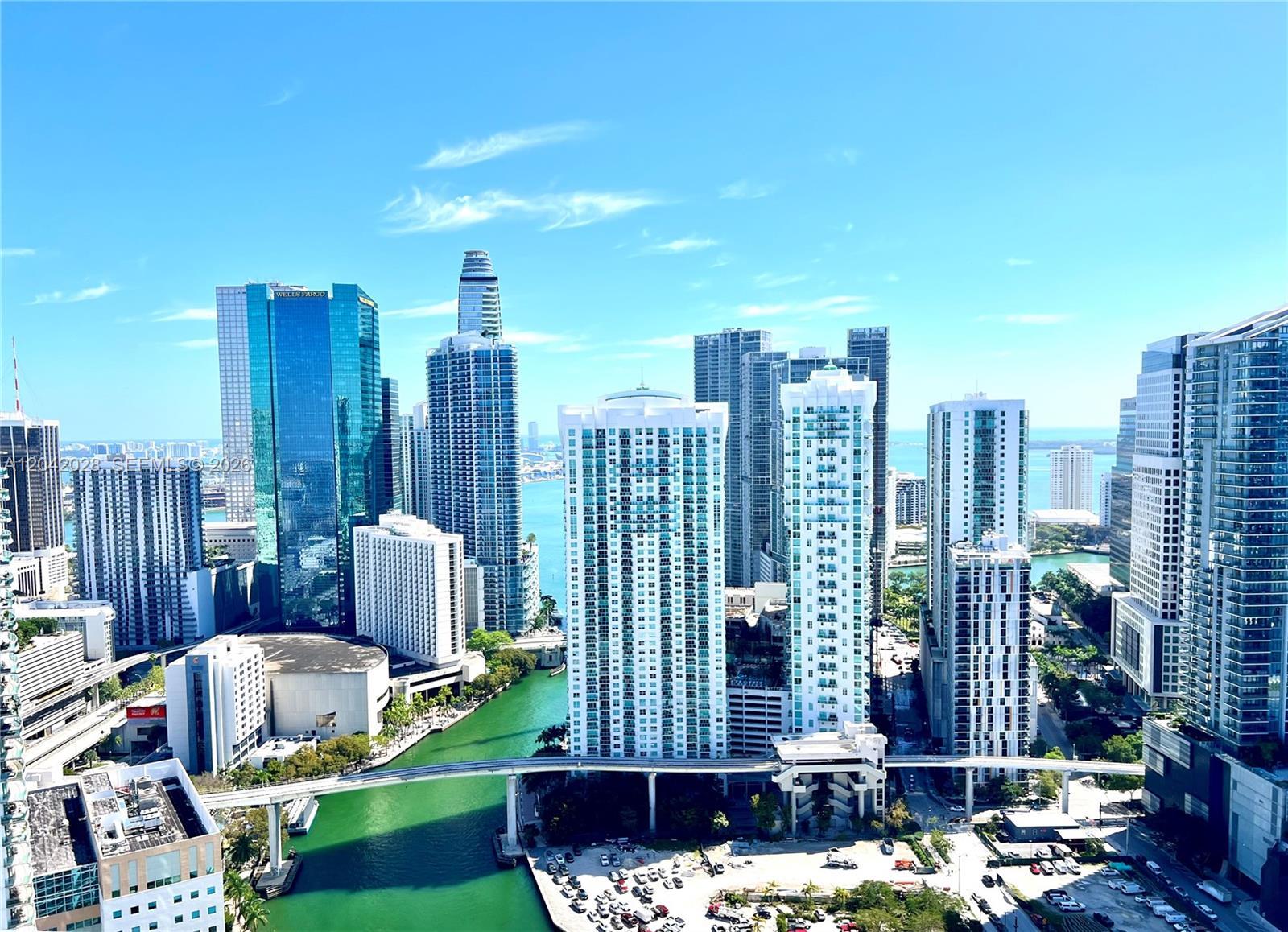 92 SW 3rd St # 4311, Miami FL 33130