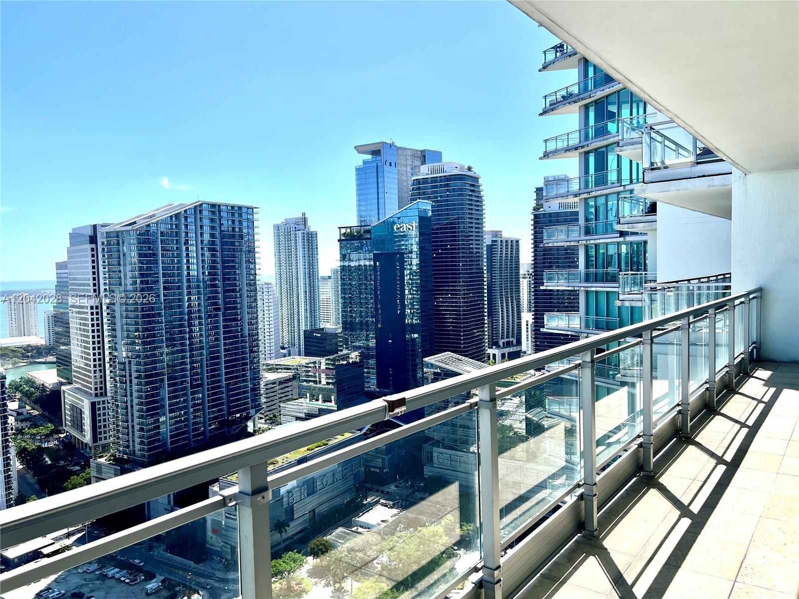 92 SW 3rd St # 4311, Miami FL 33130 photo 5