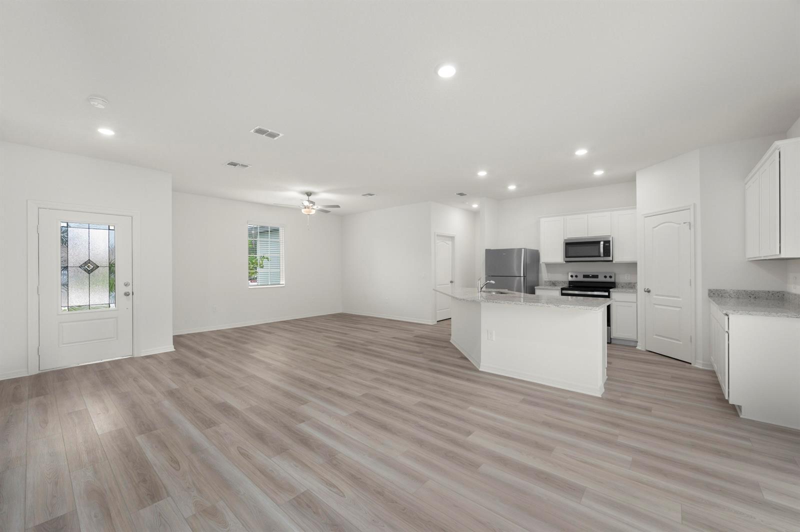 1613 SE Grapeland Avenue, Port St. Lucie FL 34952 photo 5