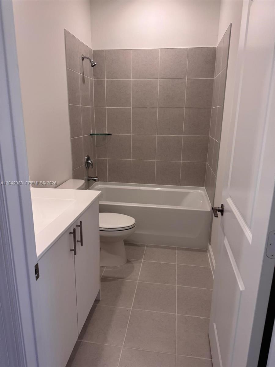 2444 SE 29th St # 0, Homestead FL 33035 photo 5