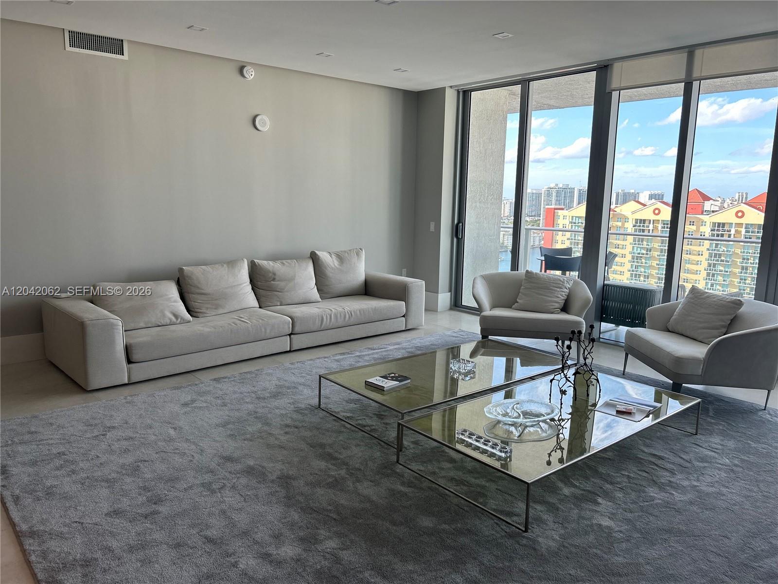 330 Sunny Isles Blvd # 2503, Sunny Isles Beach FL 33160 photo 4