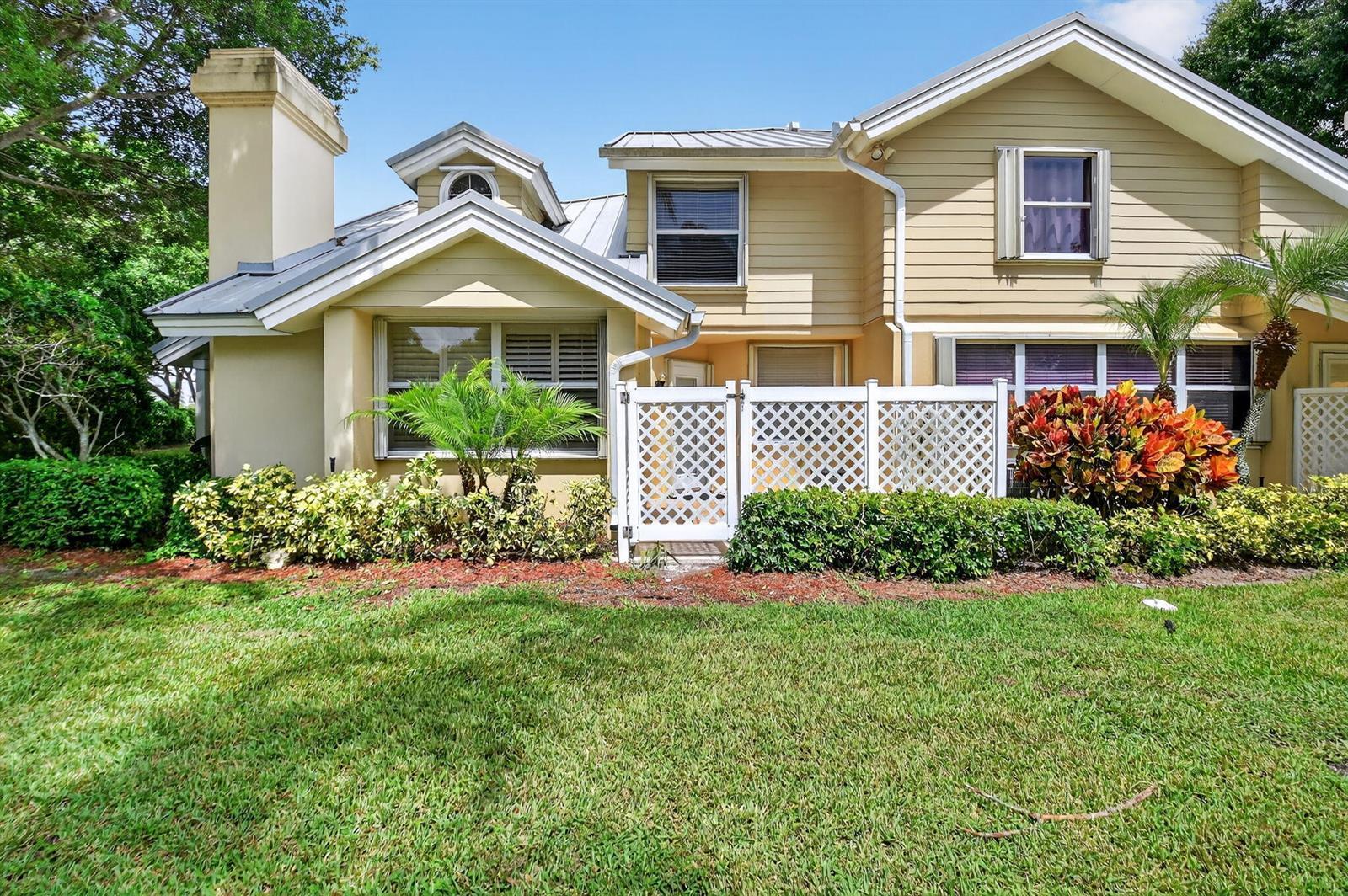 203 Andover Court, Boynton Beach FL 33436
