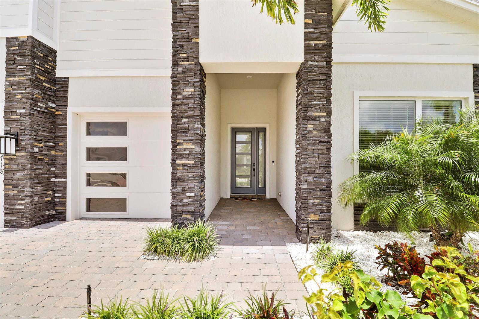 10718 Stellar Circle, Palm Beach Gardens FL 33412 photo 2