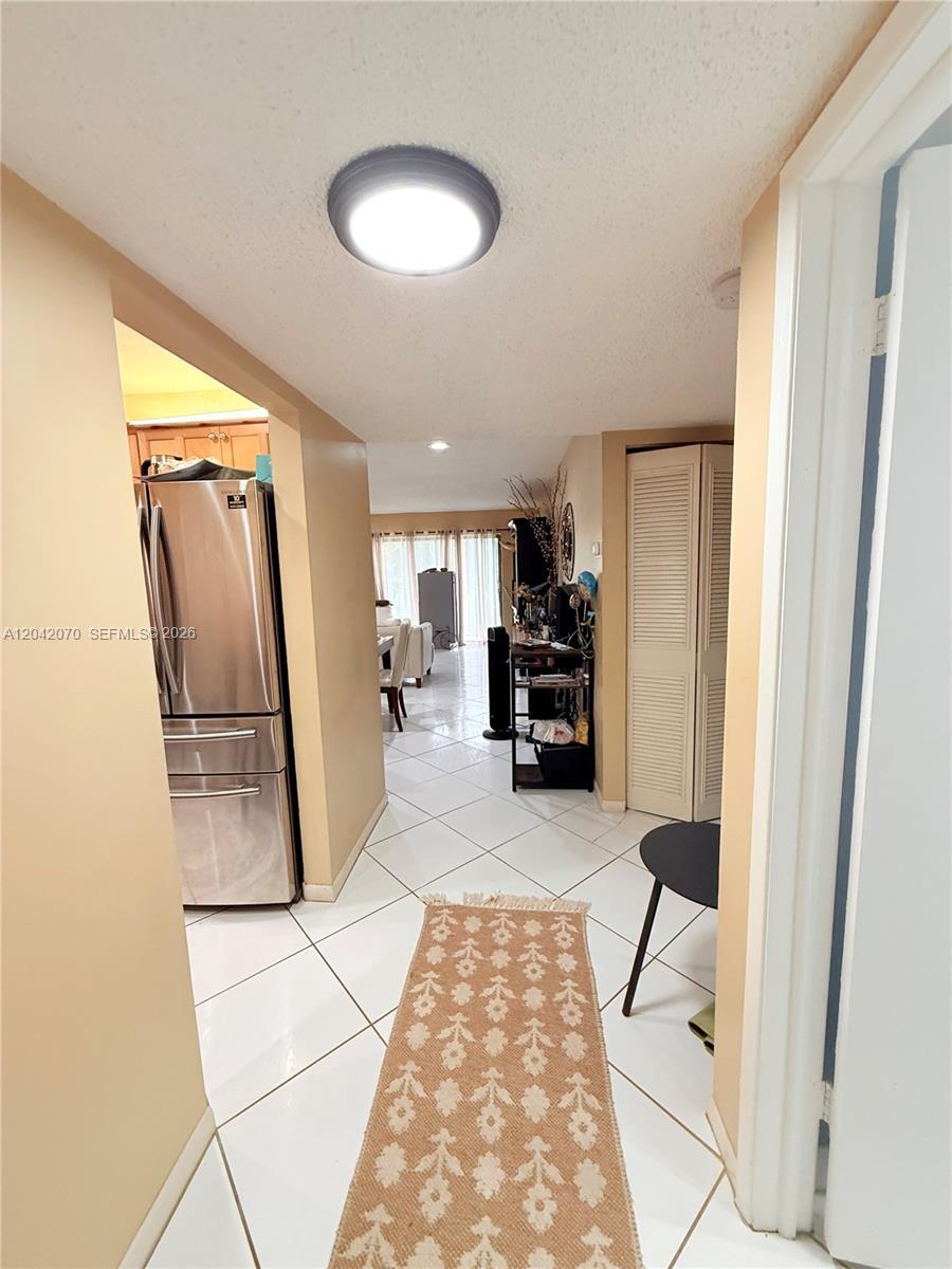 8931 N New River Canal Rd # 2B, Plantation FL 33324 photo 2