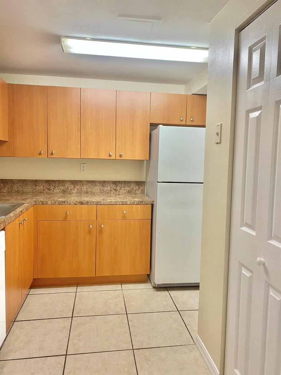 405 Executive Center Drive # 208, West Palm Beach FL 33401 photo 2