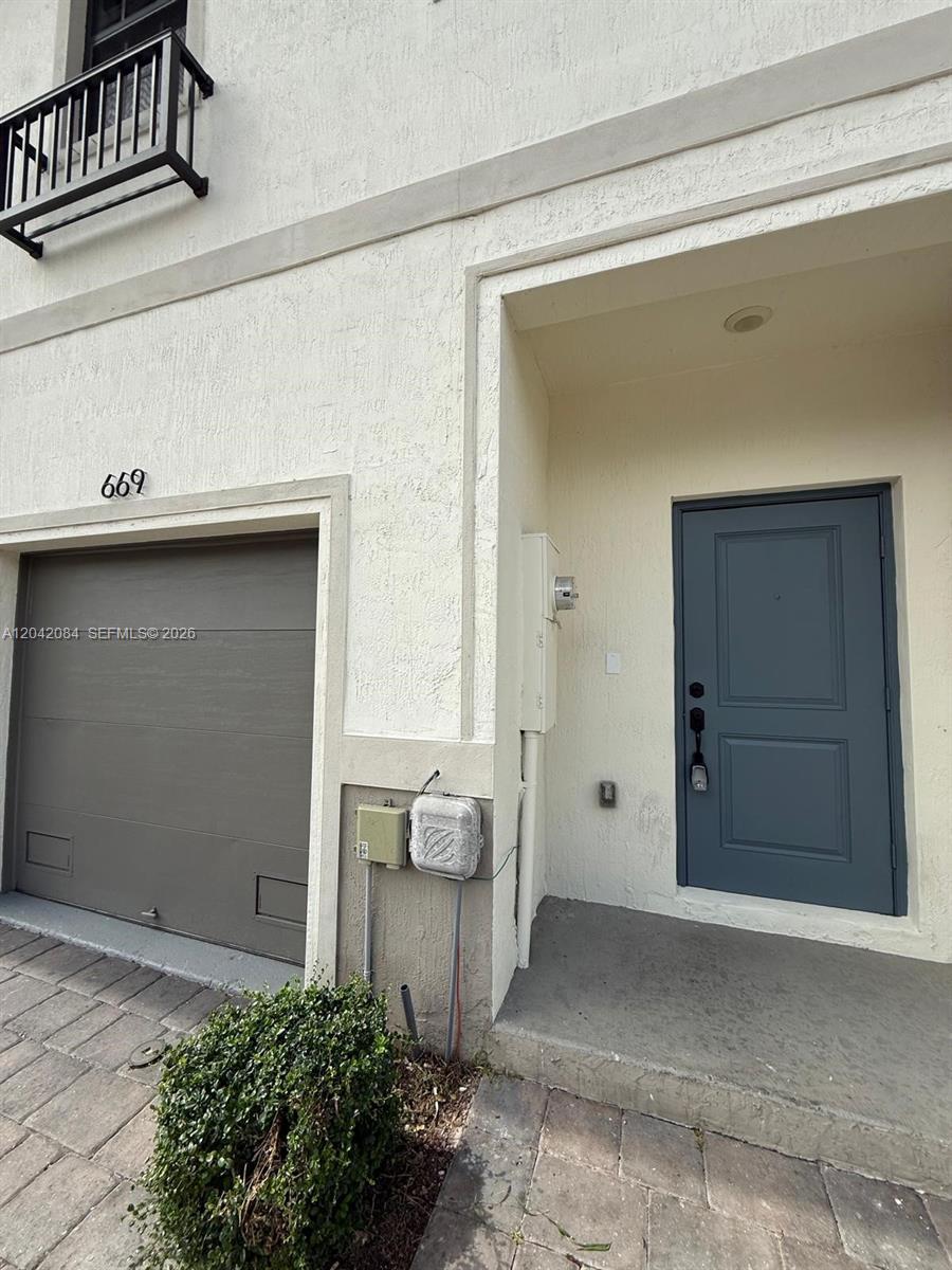 669 SW 11th St, Florida City FL 33034 photo 3
