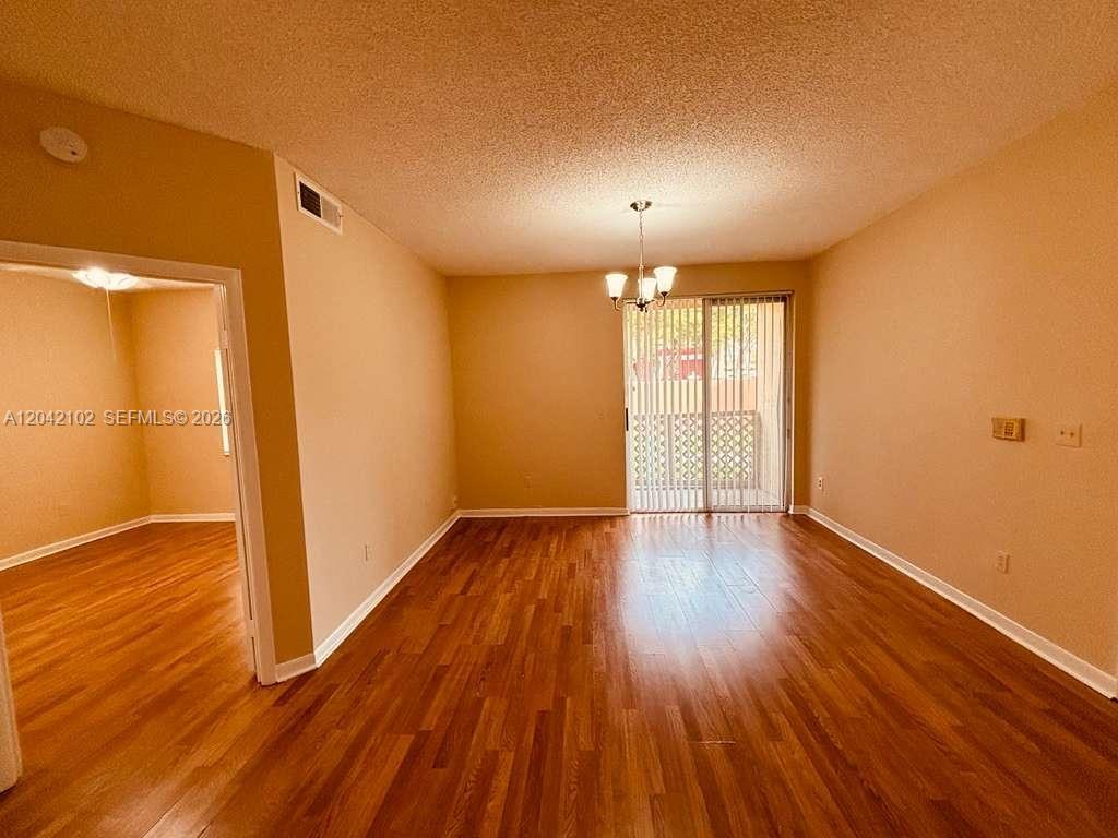 Hialeah, FL 33015 photo 4