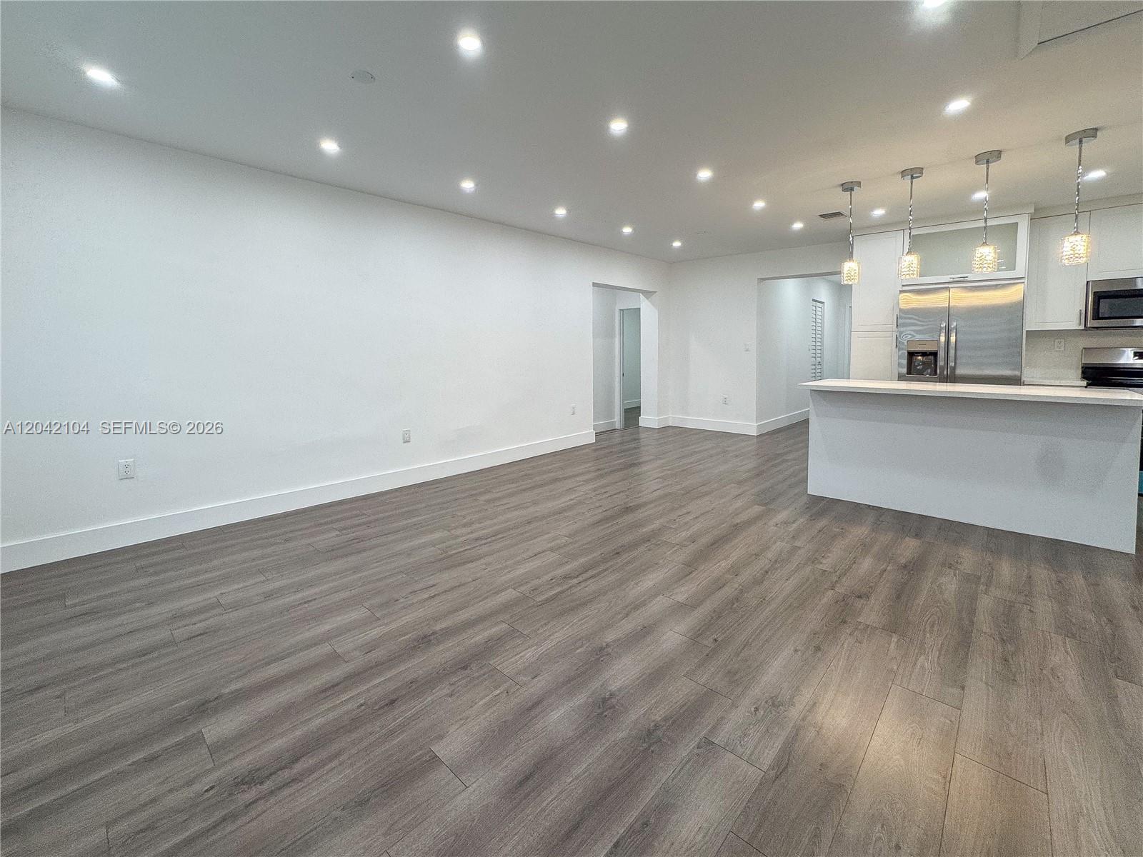 1319 NW 40th St, Miami FL 33142 photo 3