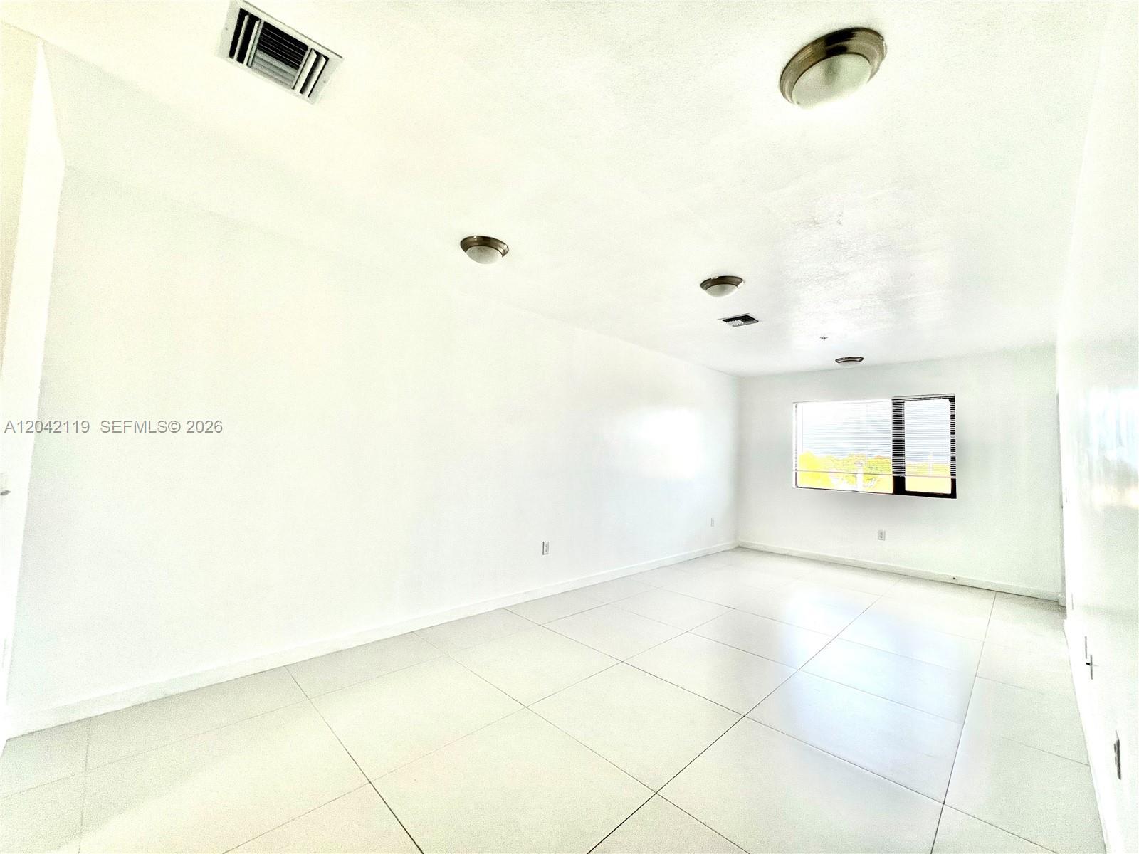 440 E 27th St # 204, Hialeah FL 33013 photo 3