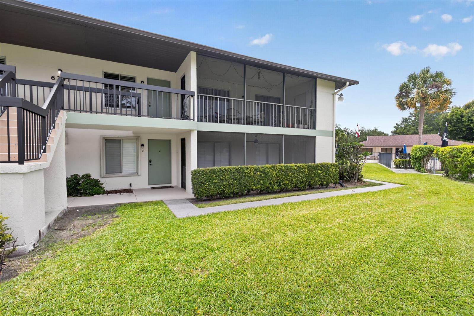 6341 Chasewood Drive # D, Jupiter FL 33458 photo 2