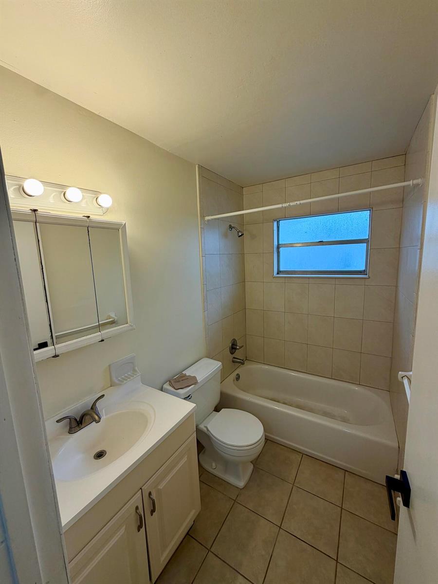 2915 SW 17th Street # b, Fort Lauderdale FL 33312 photo 3